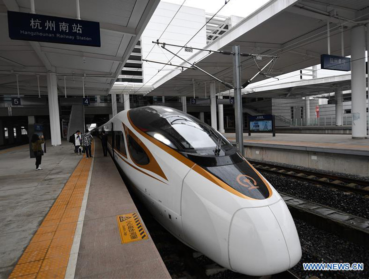จีนเตรียมเปิด-รถไฟความเร็วสูง-พร้อมกัน-10-สายภายในสิ้นปีนี้_web