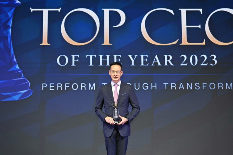 “สาระ ล่ำซำ” รับรางวัลสุดยอดผู้นำองค์กรแห่งปี “THAILAND TOP CEO OF THE YEAR 2023”